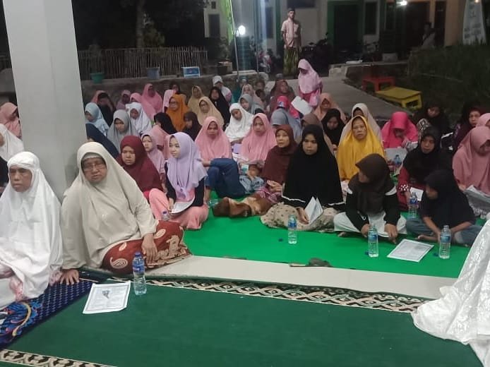 Ngaji bareng ibu-ibu
